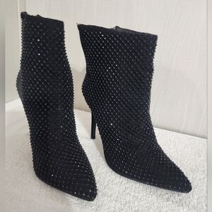 Daisy Fuentes Black Studded Heeled Boots